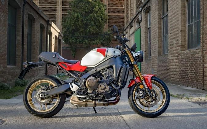 2026 Yamaha XSR900 Heritage White - 000655