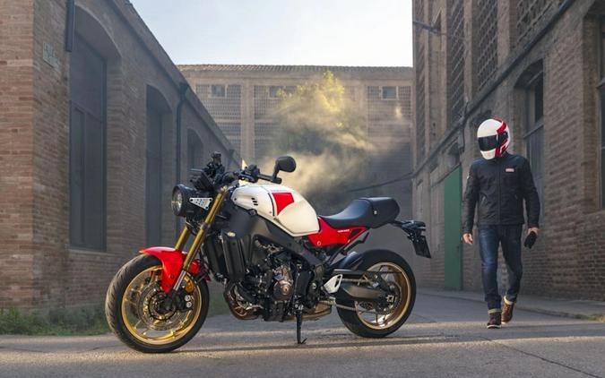 2026 Yamaha XSR900 Heritage White - 000655