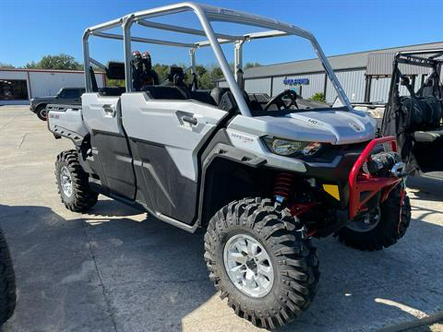 2024 Can-Am Defender MAX X MR With Half Doors HD10