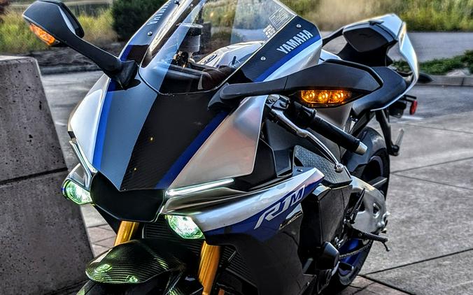 2019 Yamaha YZF-R1M