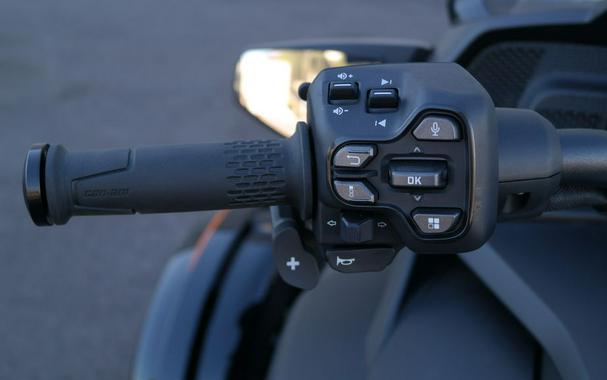 2026 Can-Am® Spyder F3 Limited Dark