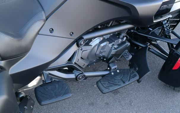 2026 Can-Am® Spyder F3 Limited Dark