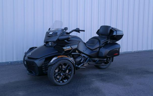 2026 Can-Am® Spyder F3 Limited Dark