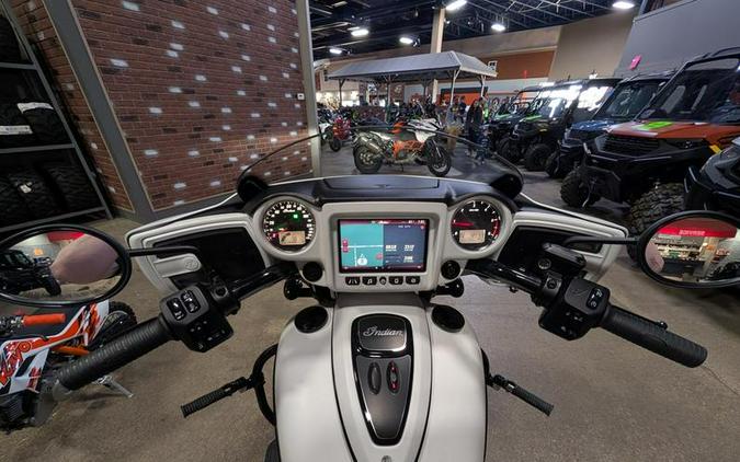 2019 Indian Motorcycle® Chieftain Dark Horse® White Smoke