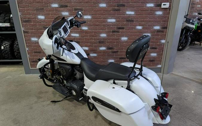 2019 Indian Motorcycle® Chieftain Dark Horse® White Smoke