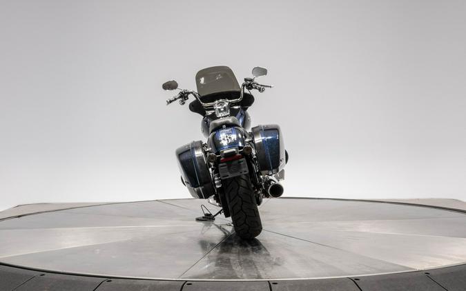 2019 HARLEY-DAVIDSON FLSB SPORT GLIDE in VIVID BLACK