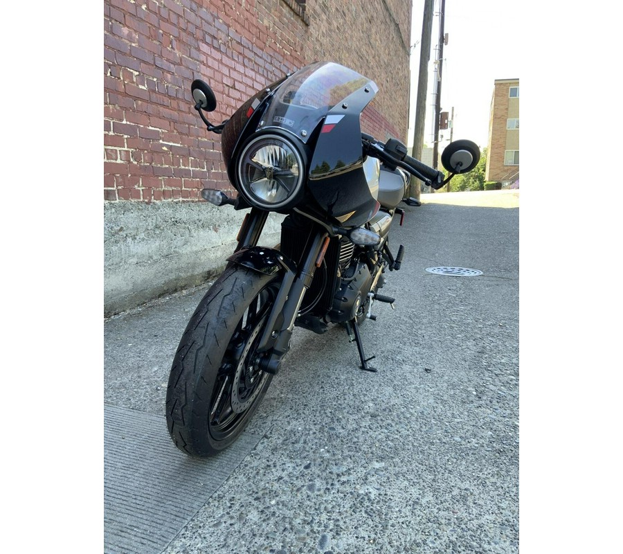 2026 Triumph THRUXTON 400