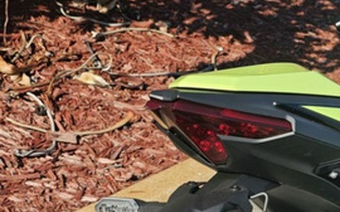 2026 Kawasaki Ninja 500 ABS Metallic Yellowish GreenEbony