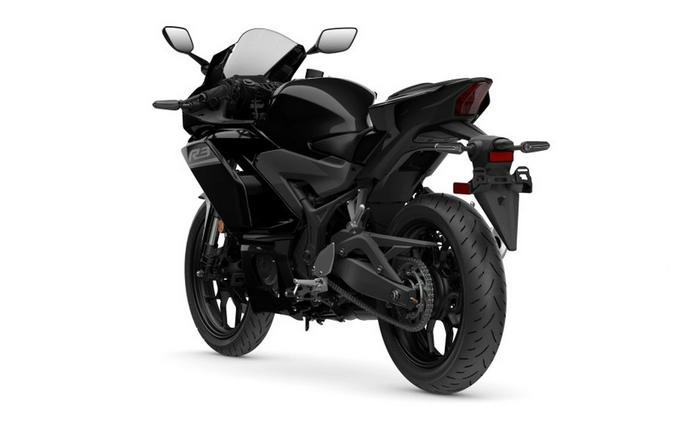 2026 Yamaha YZF-R3 ABS CA Midnight Black
