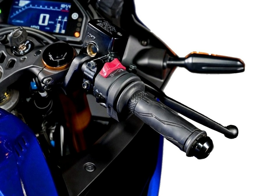 2026 Yamaha YZF-R3 ABS CA Midnight Black