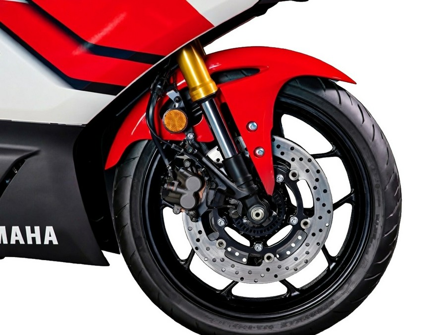 2026 Yamaha YZF-R3 ABS CA Midnight Black