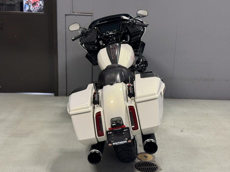 FLTRXSTSE 2024 CVO™ Road Glide® ST