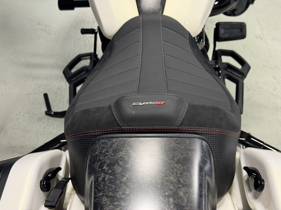 FLTRXSTSE 2024 CVO™ Road Glide® ST