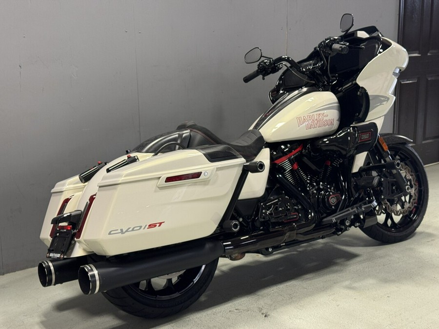 FLTRXSTSE 2024 CVO™ Road Glide® ST