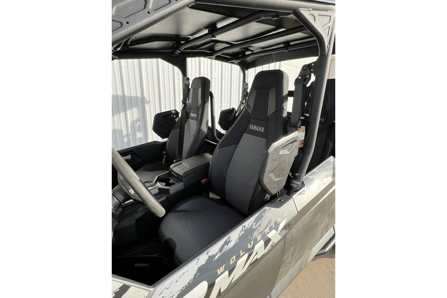 2025 Yamaha Wolverine RMAX4 1000 XT-R