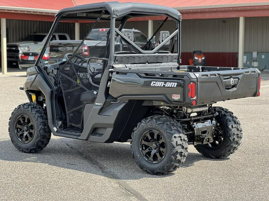 2025 Can-Am® Defender XT HD9