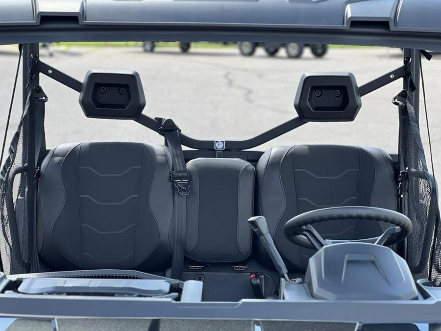 2025 Can-Am® Defender XT HD9