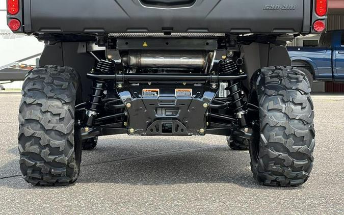 2025 Can-Am® Defender XT HD9
