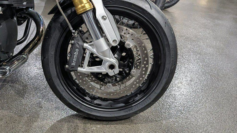 2021 BMW R nineT Pure 719 Black Storm Metallic/Racing Red