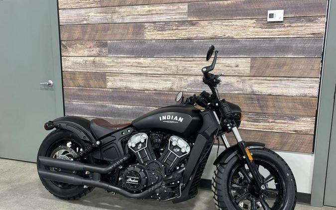 2018 Indian Motorcycle® Scout® Bobber Thunder Black