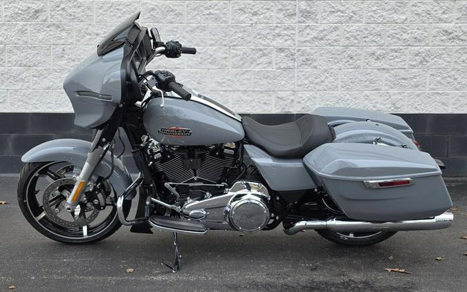 FLHX 2026 Street Glide® Solo Edition