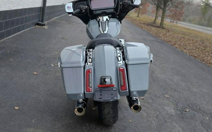 FLHX 2026 Street Glide® Solo Edition