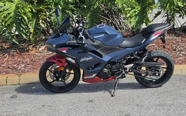 2026 Kawasaki Ninja 500 ABS Metallic Matte Twilight Blue