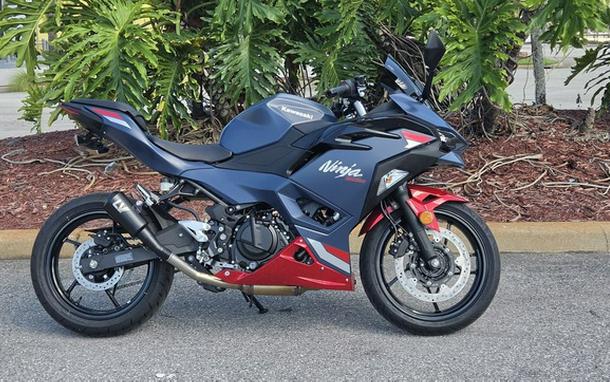 2026 Kawasaki Ninja 500 ABS Metallic Matte Twilight Blue