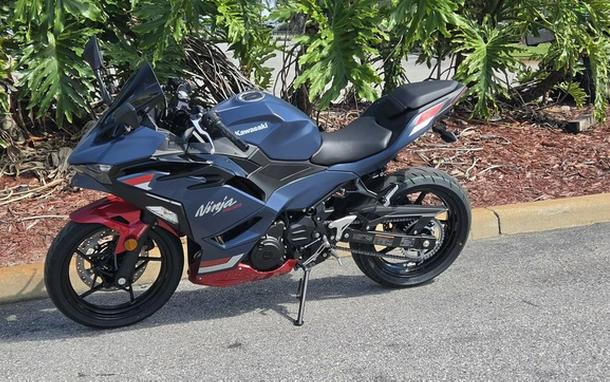 2026 Kawasaki Ninja 500 ABS Metallic Matte Twilight Blue