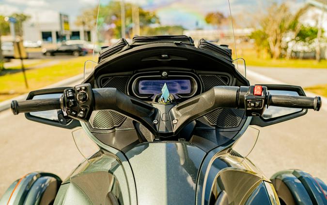 2018 Can-Am Spyder RT Limited