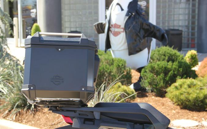 2024 Harley-Davidson Pan America 1250 Special Vivid Black w/Laced Wheels