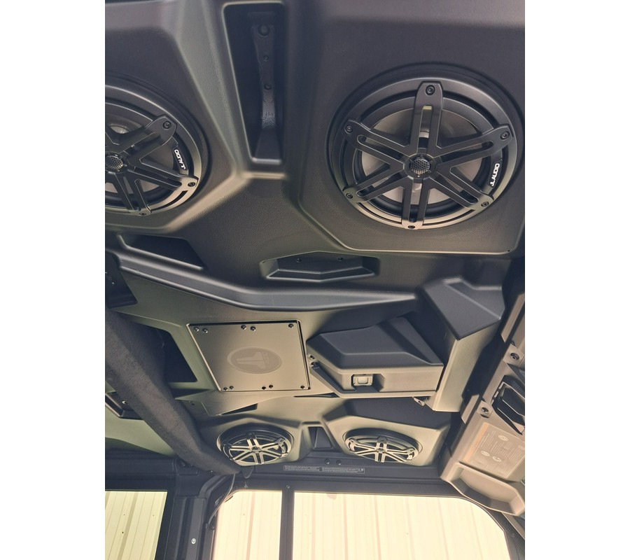 2026 Can-Am Defender MAX Lone Star Cab HD11