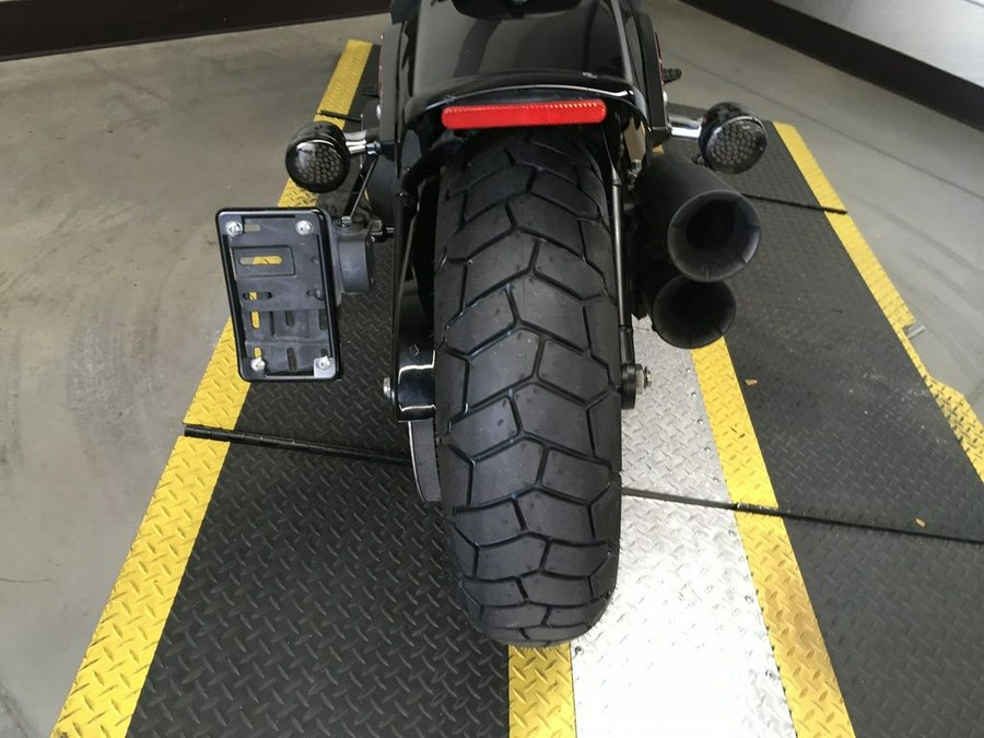 2018 Harley-Davidson® FXFB - Softail® Fat Bob®