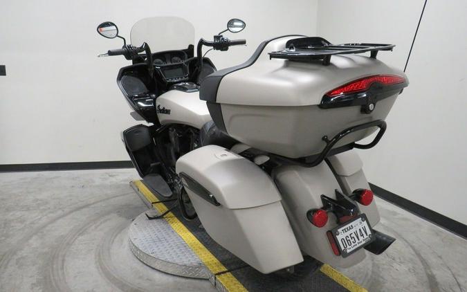 2023 Indian Motorcycle® Pursuit Dark Horse with Premium Package Silver Quartz Smoke