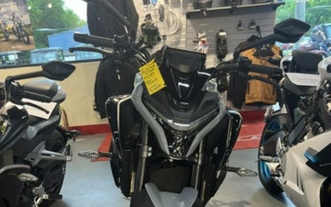 2026 CFMOTO NK 675