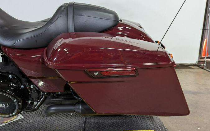 2020 Harley-Davidson Street Glide Special Billiard Burgundy