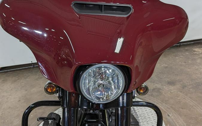 2020 Harley-Davidson Street Glide Special Billiard Burgundy