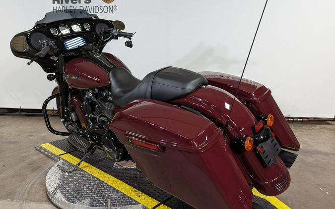 2020 Harley-Davidson Street Glide Special Billiard Burgundy