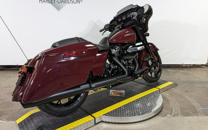2020 Harley-Davidson Street Glide Special Billiard Burgundy