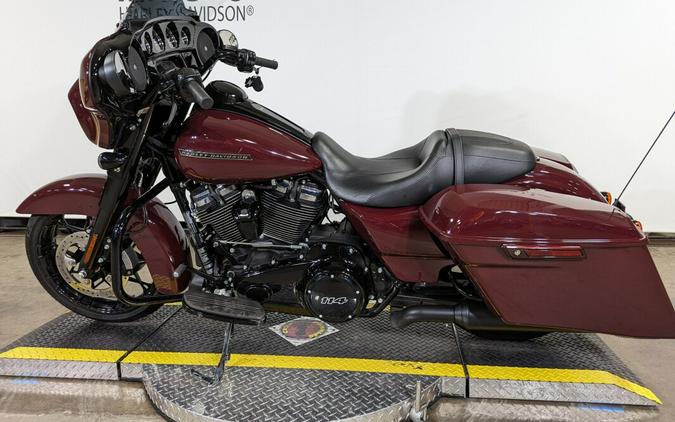 2020 Harley-Davidson Street Glide Special Billiard Burgundy