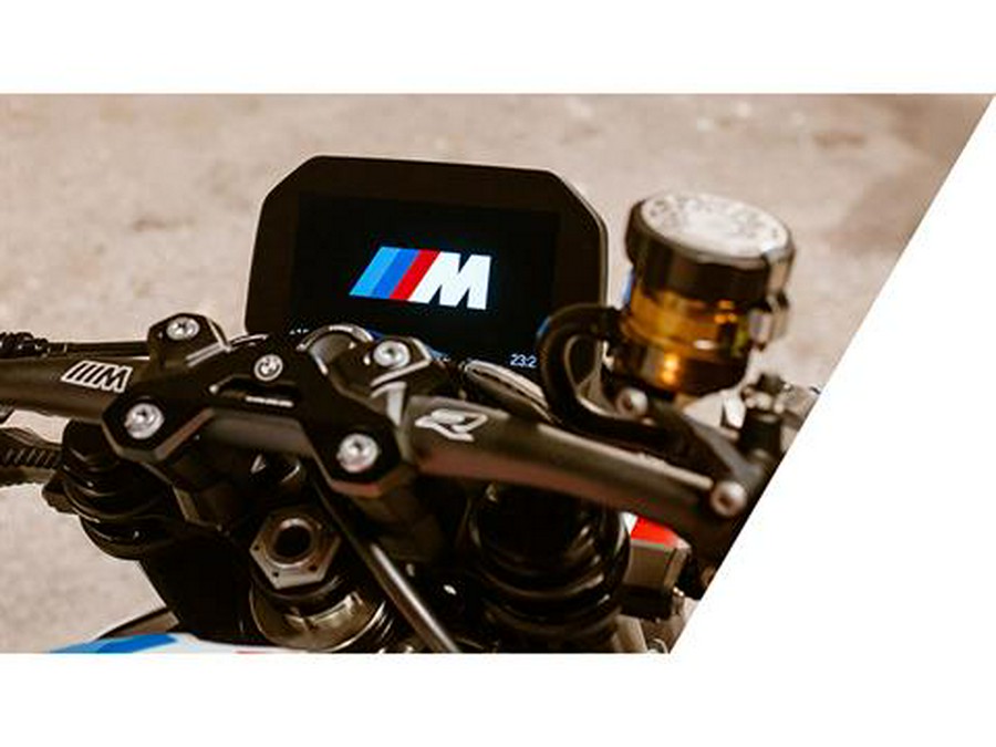 2024 BMW M 1000 R