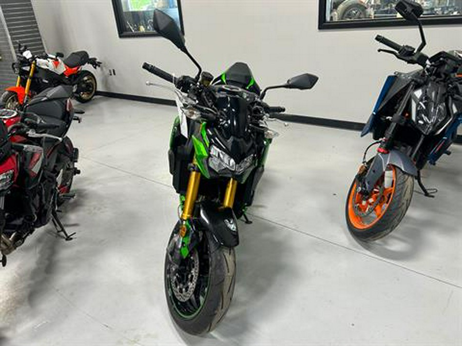 2025 Kawasaki Z900 SE ABS