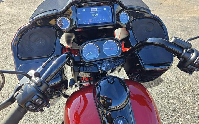 2025 Harley-Davidson® FLTRT - Road Glide® 3