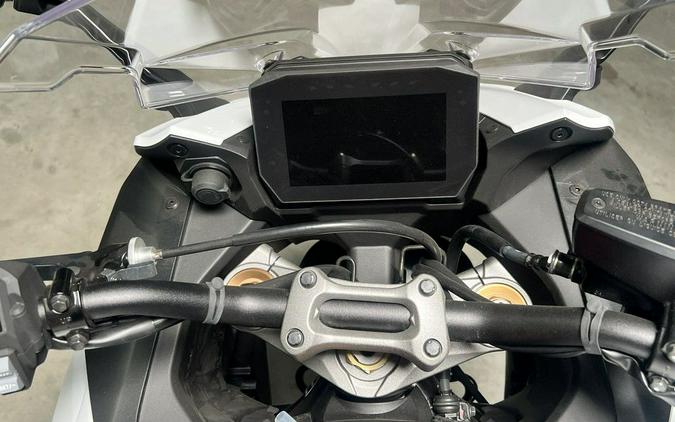 2026 Suzuki GSX-S1000GT+