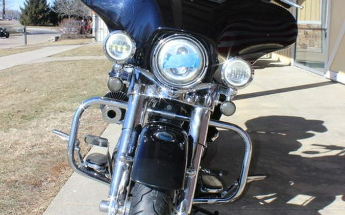 2019 Harley-Davidson® FLHX - Street Glide®