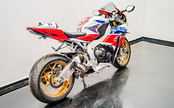 2014 Honda CBR®1000RR SP