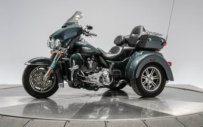 2020 HARLEY-DAVIDSON FLHTCUTG TRI GLIDE ULTRA in Spruce with 15,484 miles