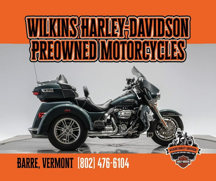 2020 HARLEY-DAVIDSON FLHTCUTG TRI GLIDE ULTRA in Spruce with 15,484 miles