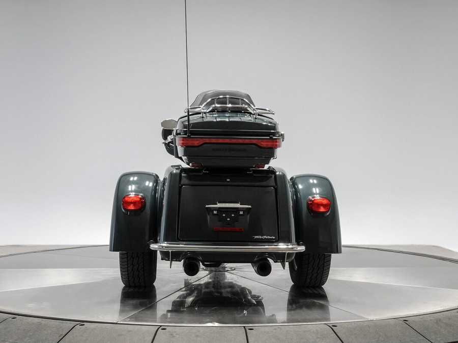 2020 HARLEY-DAVIDSON FLHTCUTG TRI GLIDE ULTRA in Spruce with 15,484 miles