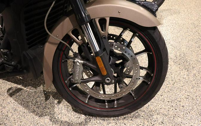 2020 Indian Motorcycle® Challenger Dark Horse Sandstone Smoke